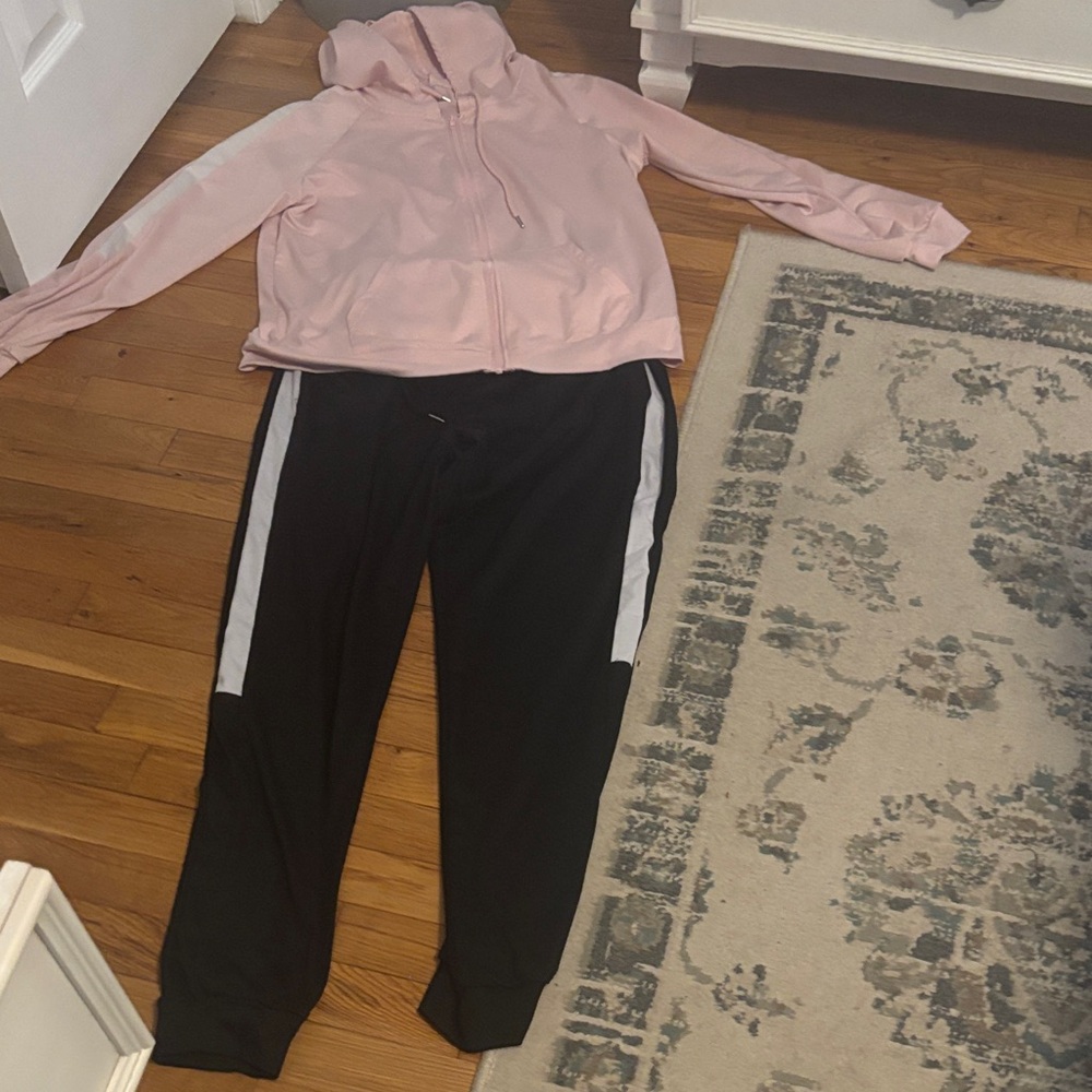 Women's Pink Hoodie & Black Track Pants Set sz large
